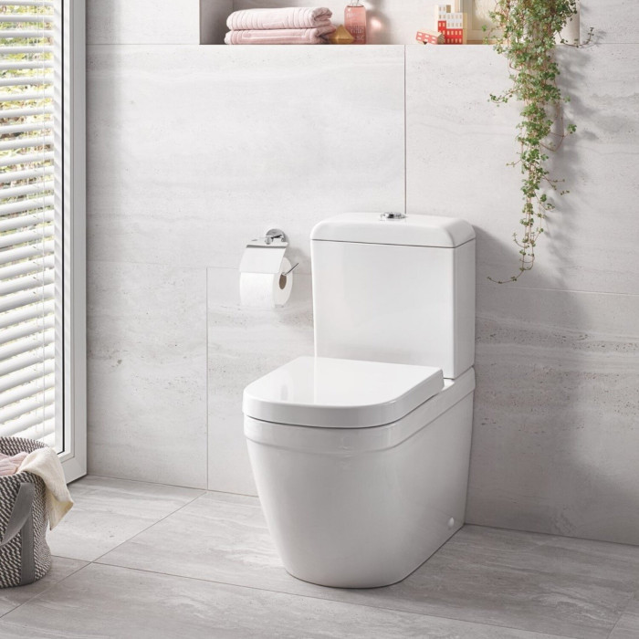 GROHE Euro Ceramic Rimless toilet (Triple Vortex) with soft-closing seat, bottom connection