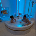 Acrylic corner bathtub RAVAK NewDay