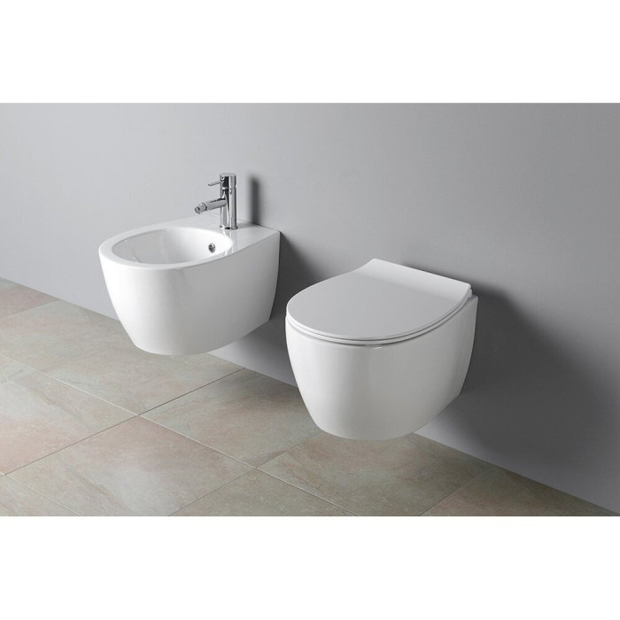 Hanging toilet SENTIMENTI Rimless with Slim Slow close lid
