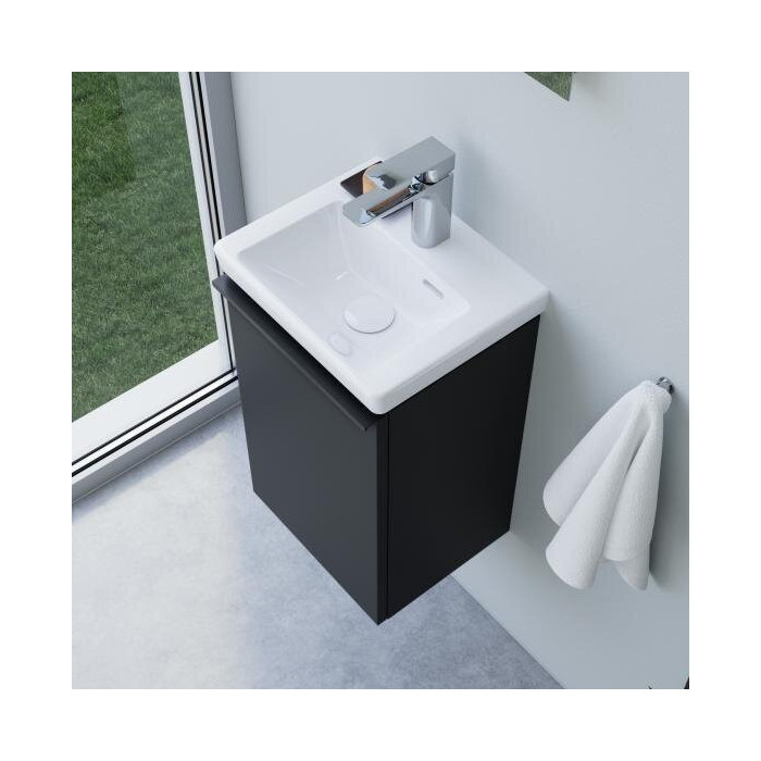 VILLEROY & BOCH Subway 3.0 sink with overflow, 370 x 305 mm