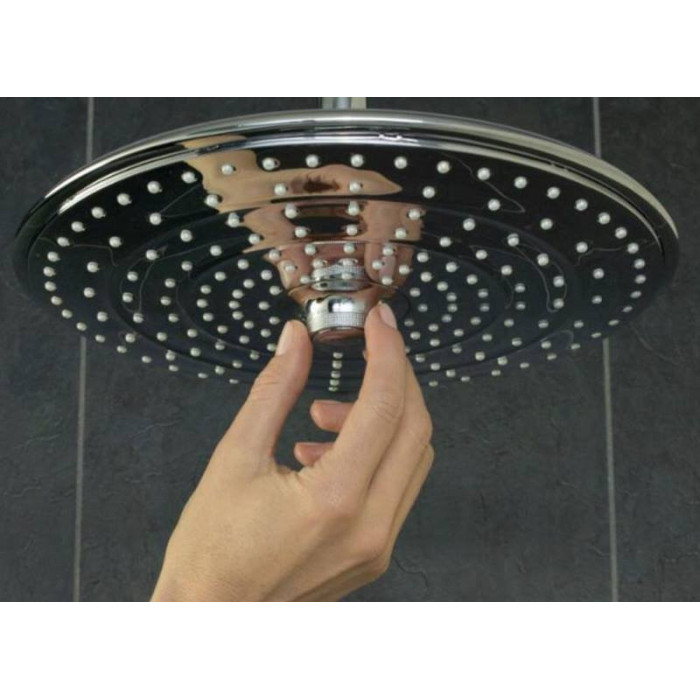 GROHE Euphoria 260 thermostatic shower system with Euphoria 110 hand shower massage