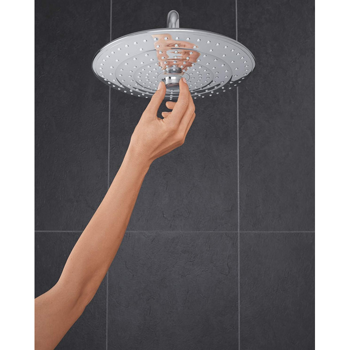 Стационарная душевая насадка с держателем из коллекции GROHE Euphoria 260 мм